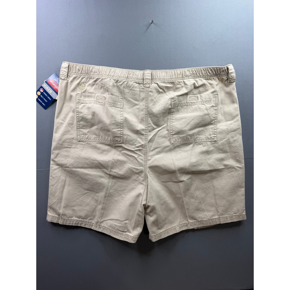 Wrangler Hiker Shorts Mens Tan Durable Canvas Comfort Waist 48 NWT